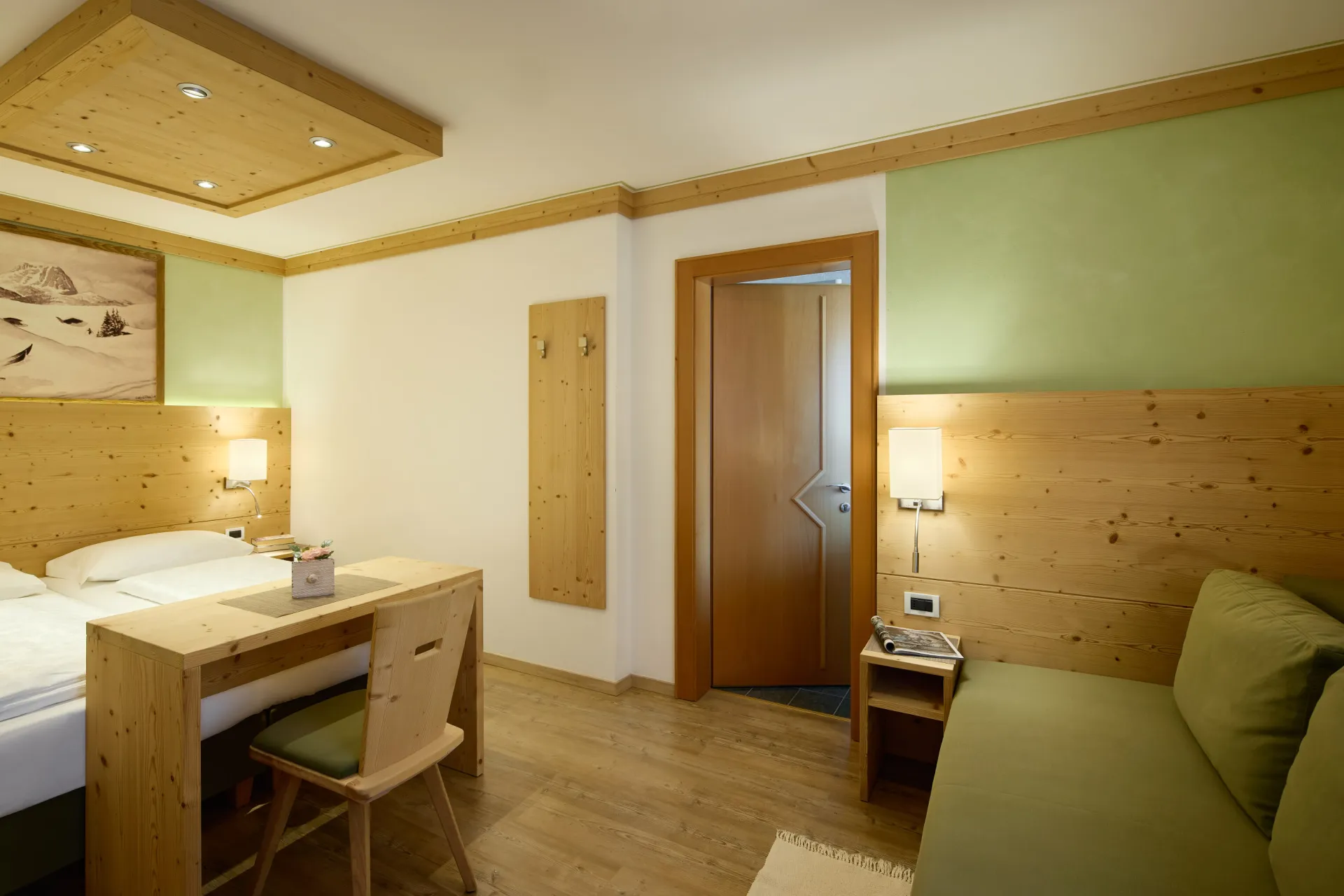 https://cdn.altabadia.it/6645/conversions/App.-5---Schlafzimmer-Schlafsofa-zu-header.webp